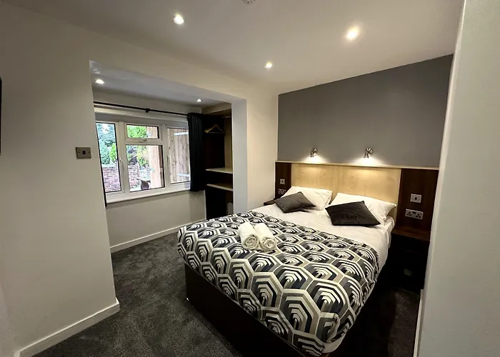 Gainsborough Lodge